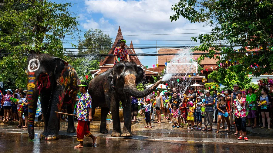 Quelle est l'origine de la fête de l'eau en Thaïlande ?